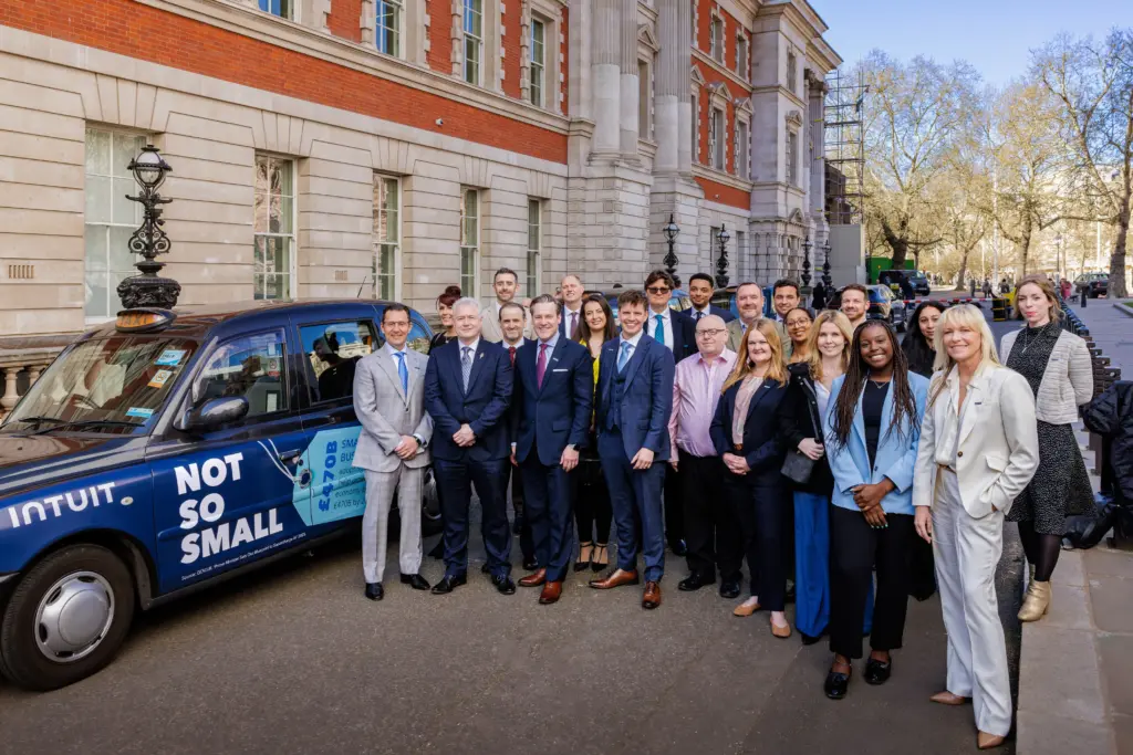 Group picture of all the SMEs of small businesses in the UK with Intuit at 10 Drowning Street, United Kingdom